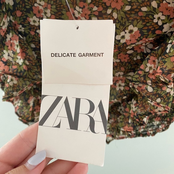 Zara Delicate Floral Top with Beading - Picture 4 of 5